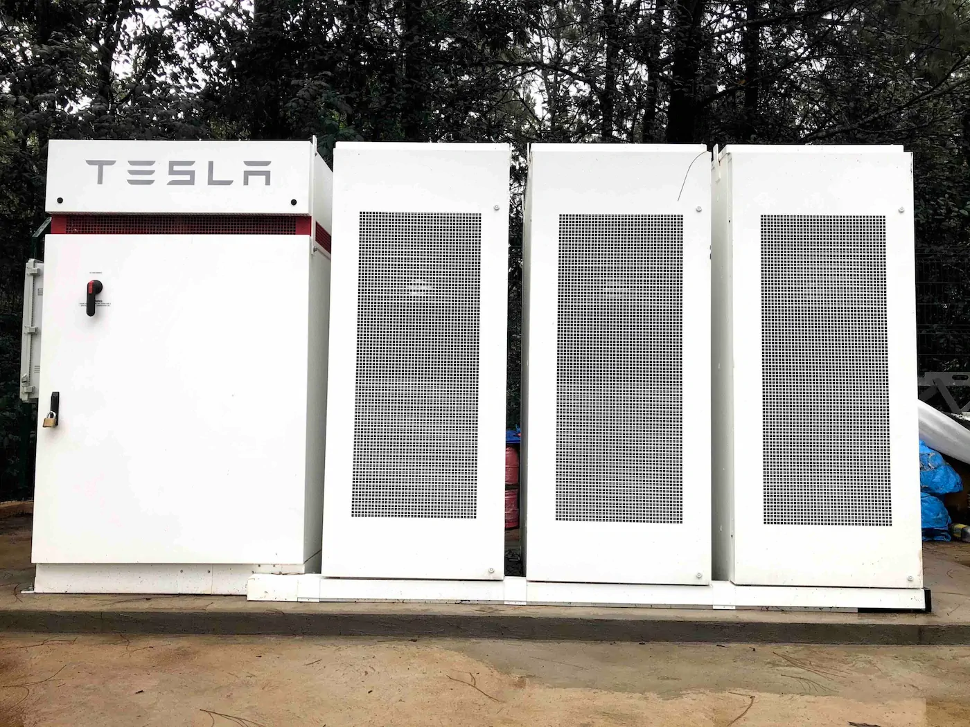 cargador tesla